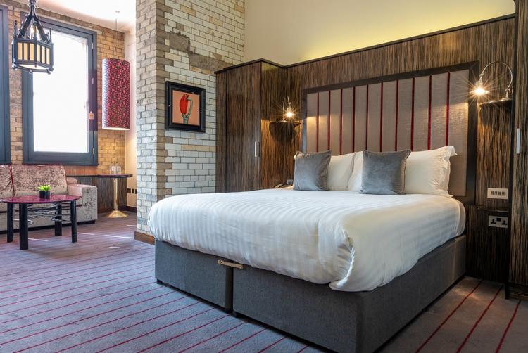 The Trinity City Hotel | | 8