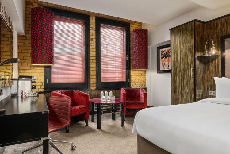 The Trinity City Hotel | | 3